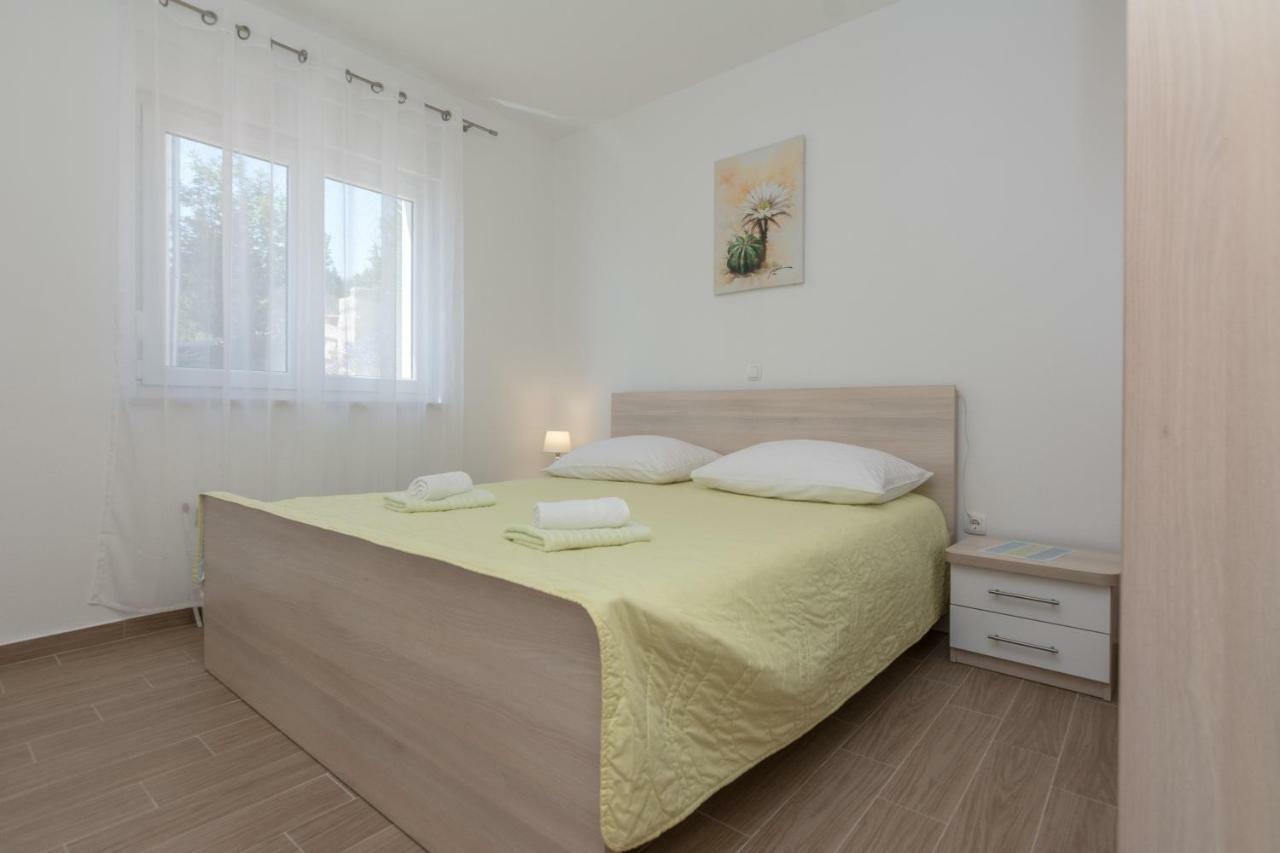 Apartmani Jadranka Стариград-Пакленица Экстерьер фото