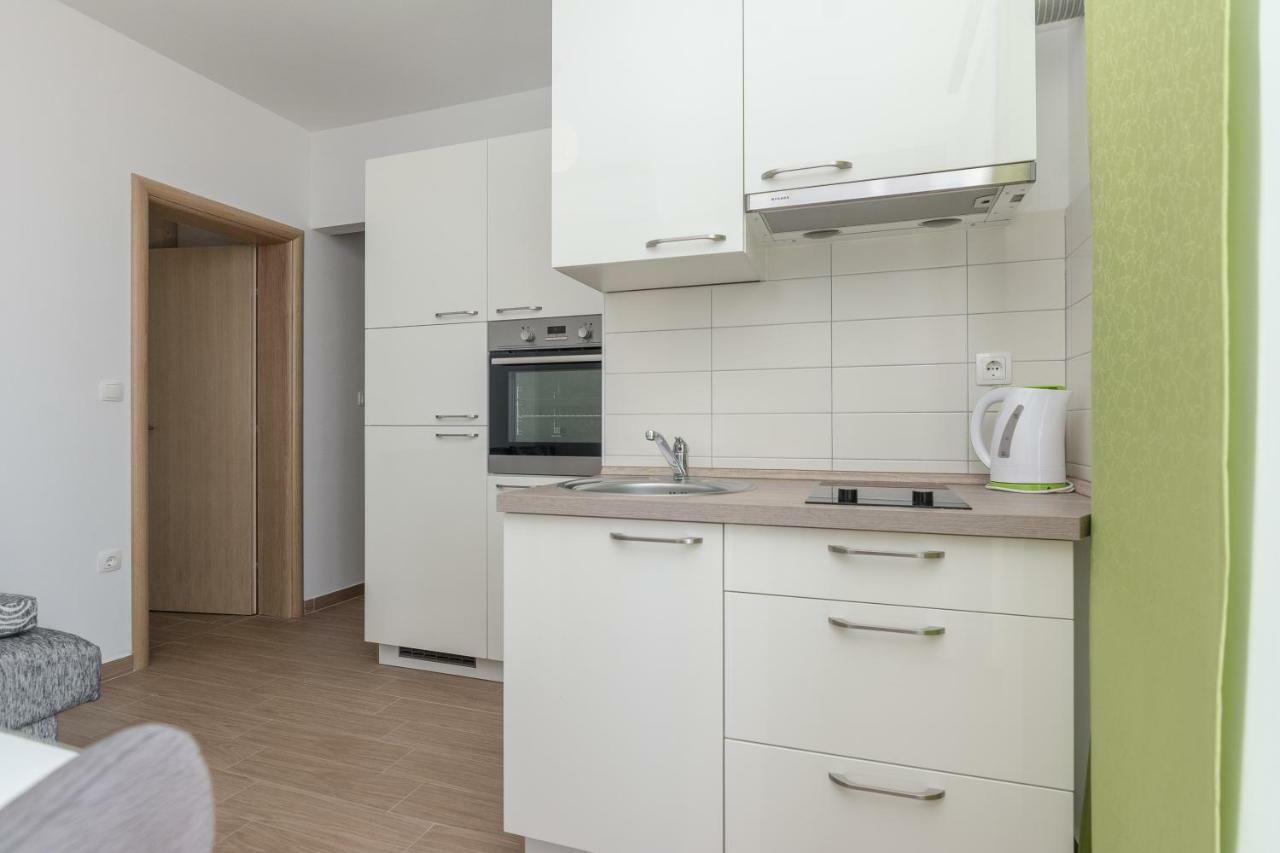 Apartmani Jadranka Стариград-Пакленица Экстерьер фото