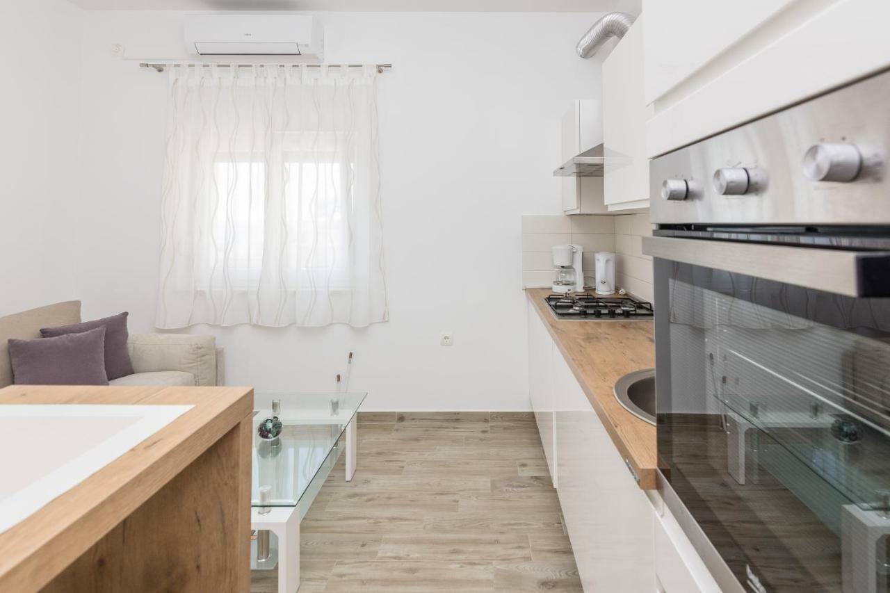 Apartmani Jadranka Стариград-Пакленица Экстерьер фото